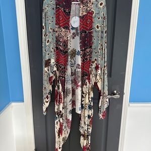UMGEE Open Kimono NWT Vanilla Blossom Multi Floral